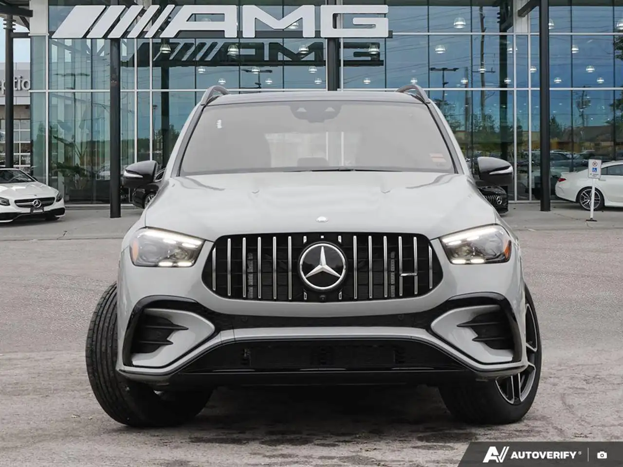 Mercedes-Benz GLE снимка Mercedes-Benz GLE