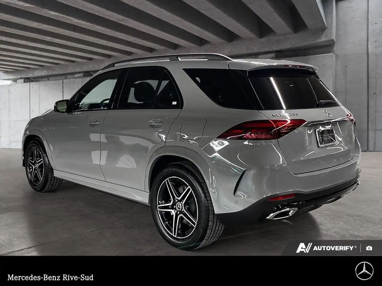 Mercedes-Benz GLE снимка Mercedes-Benz GLE