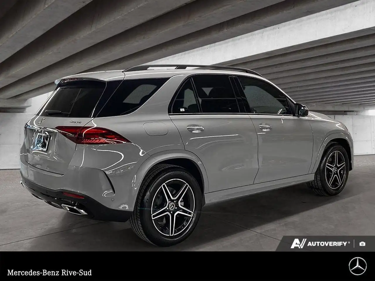Mercedes-Benz GLE снимка Mercedes-Benz GLE