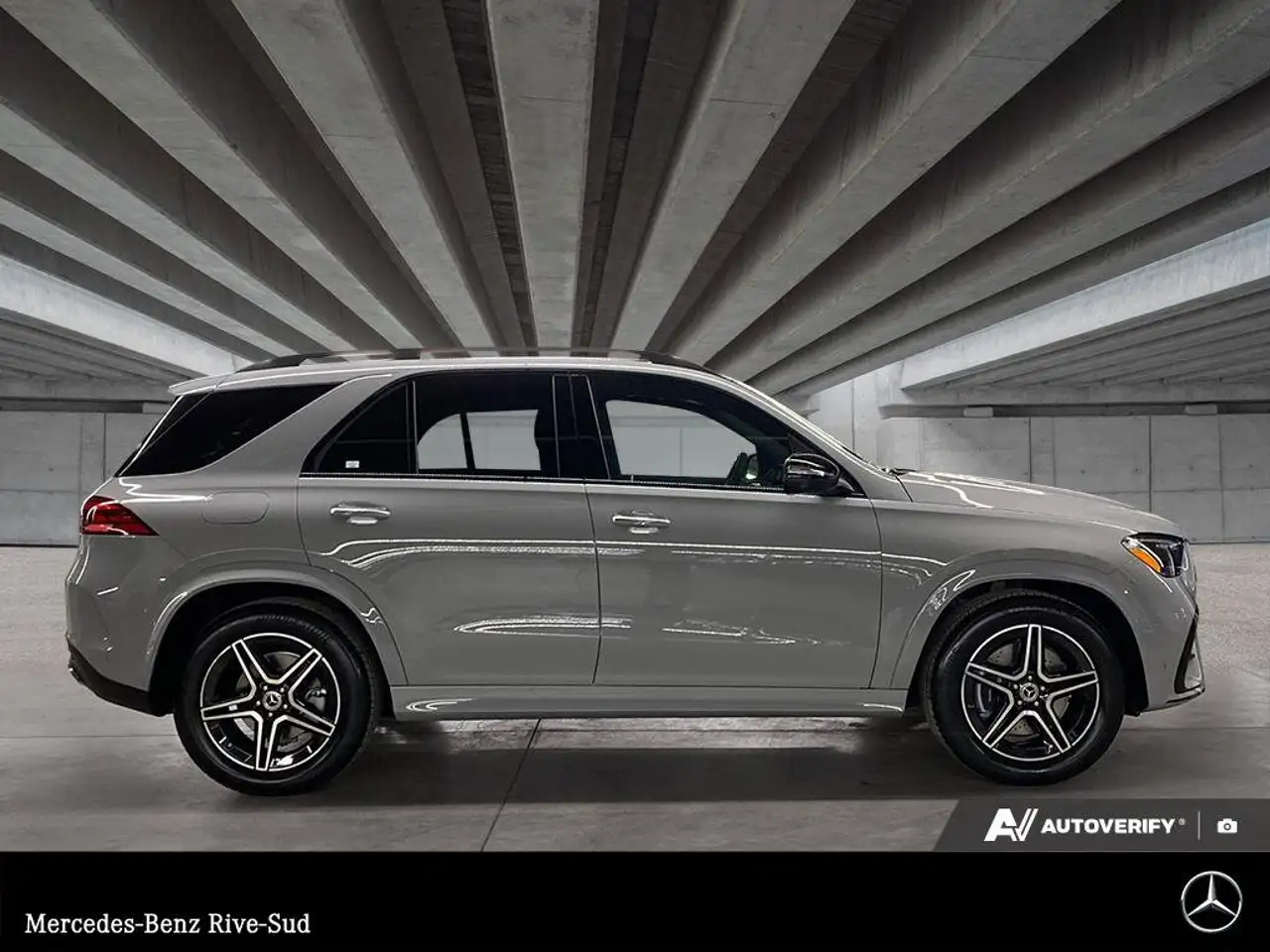 Mercedes-Benz GLE снимка Mercedes-Benz GLE