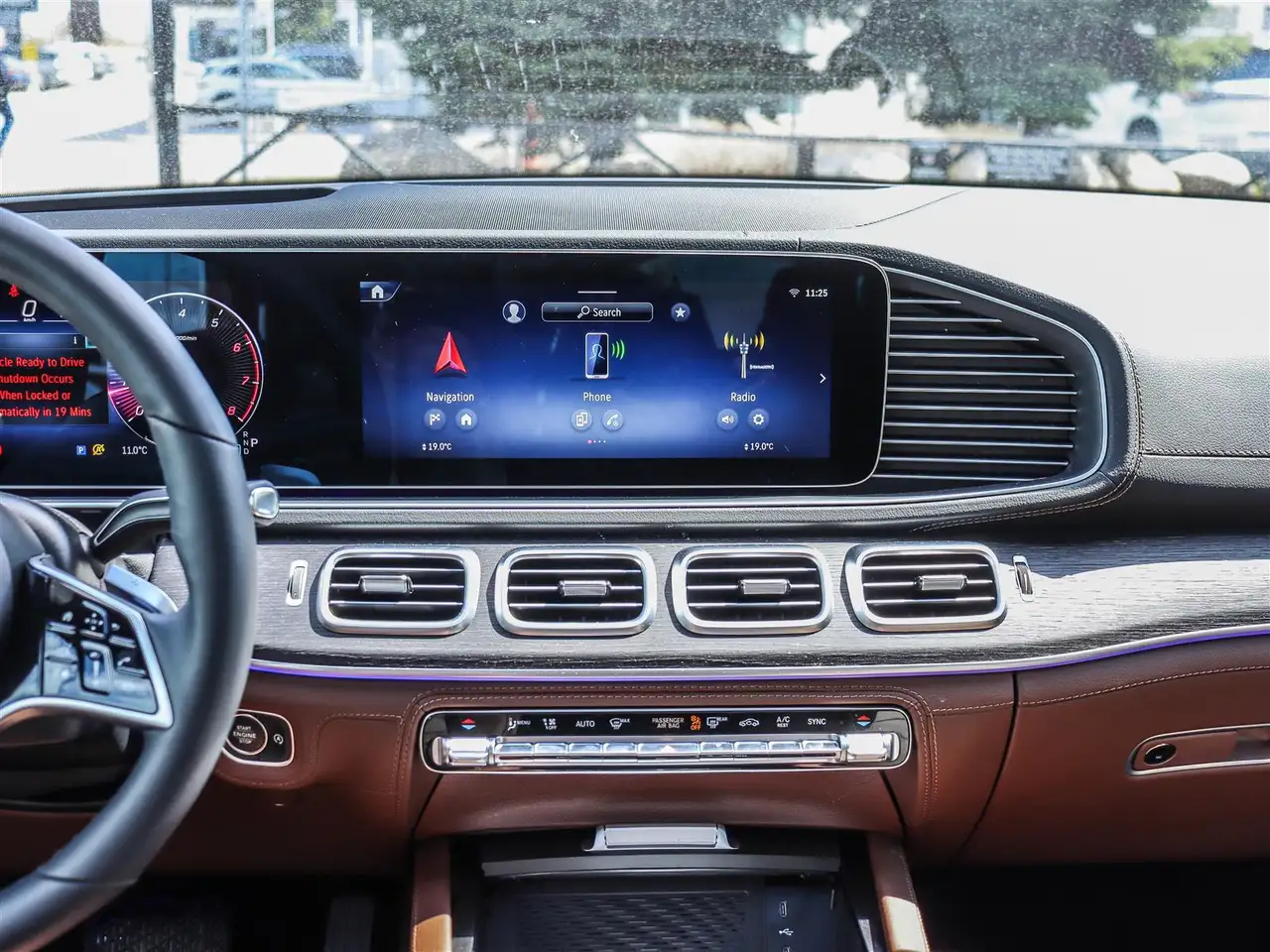 Mercedes-Benz GLE снимка Mercedes-Benz GLE