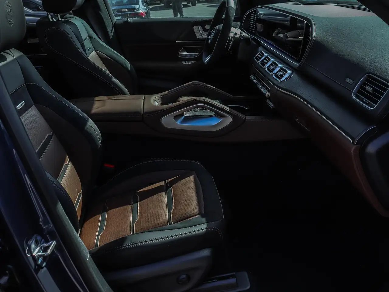 Mercedes-Benz GLE снимка Mercedes-Benz GLE