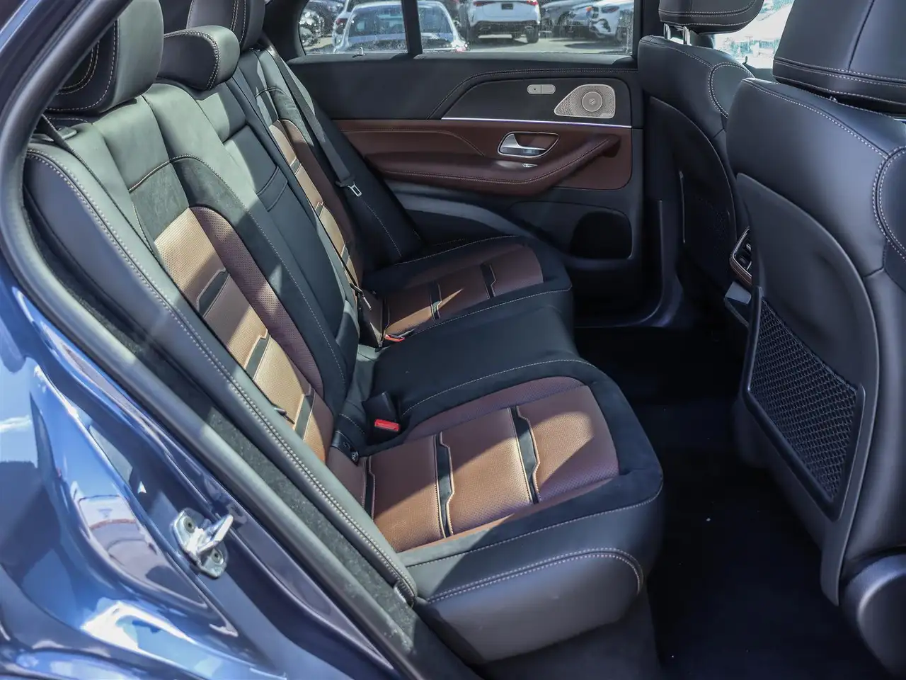 Mercedes-Benz GLE снимка Mercedes-Benz GLE