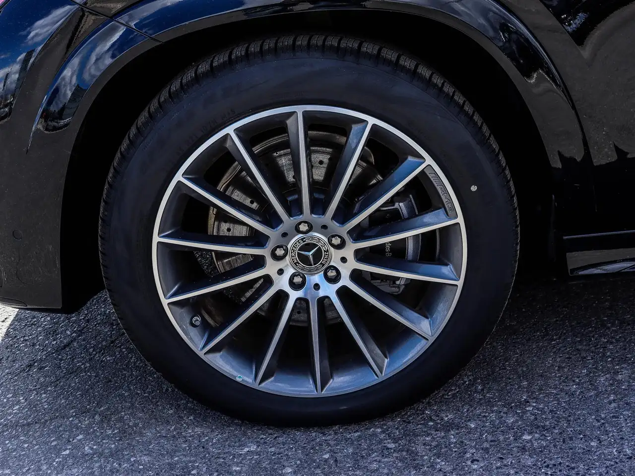 Mercedes-Benz GLE снимка Mercedes-Benz GLE