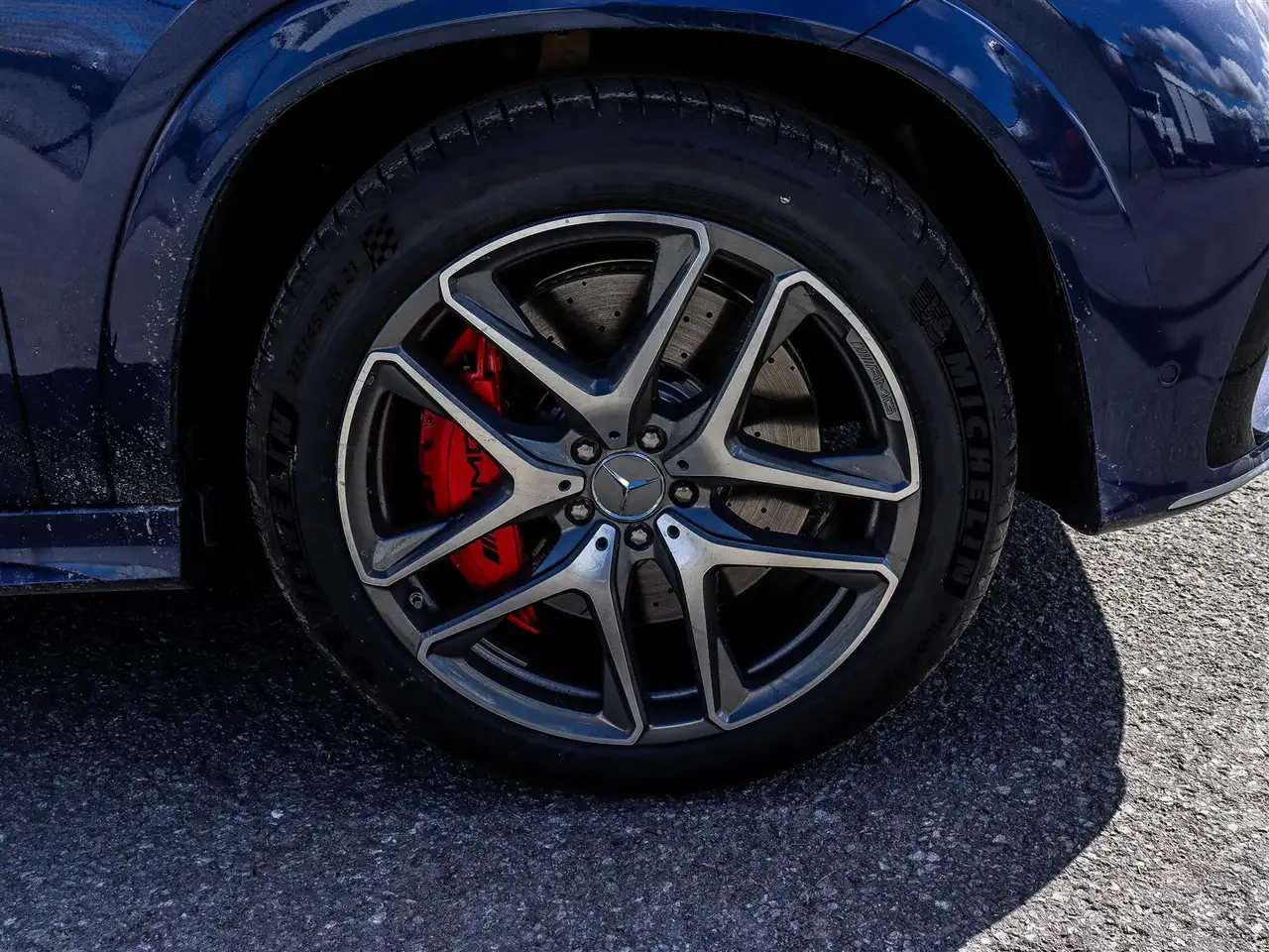 Mercedes-Benz GLE снимка Mercedes-Benz GLE