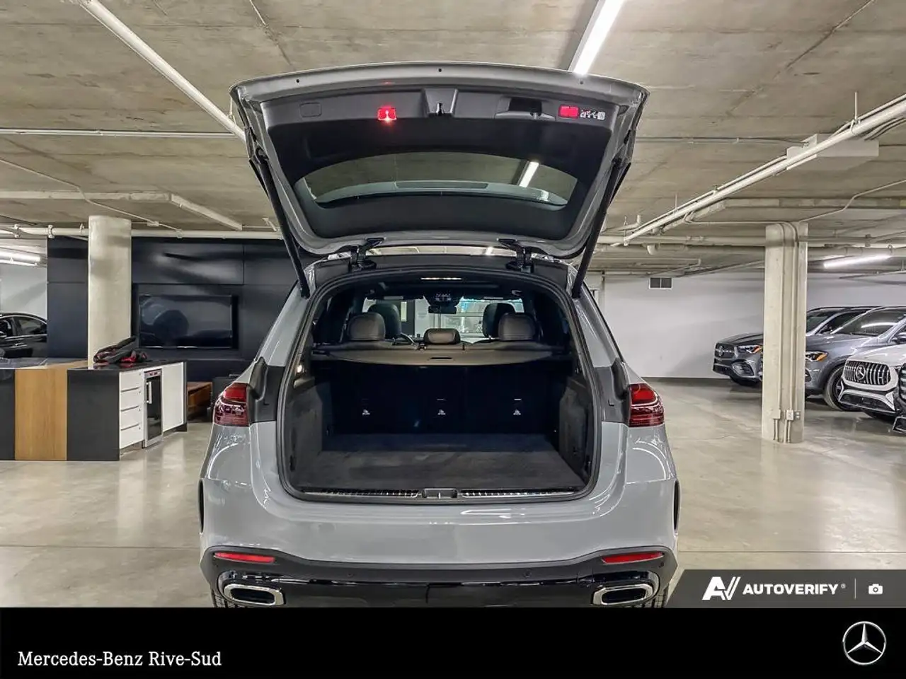 Mercedes-Benz GLE снимка Mercedes-Benz GLE