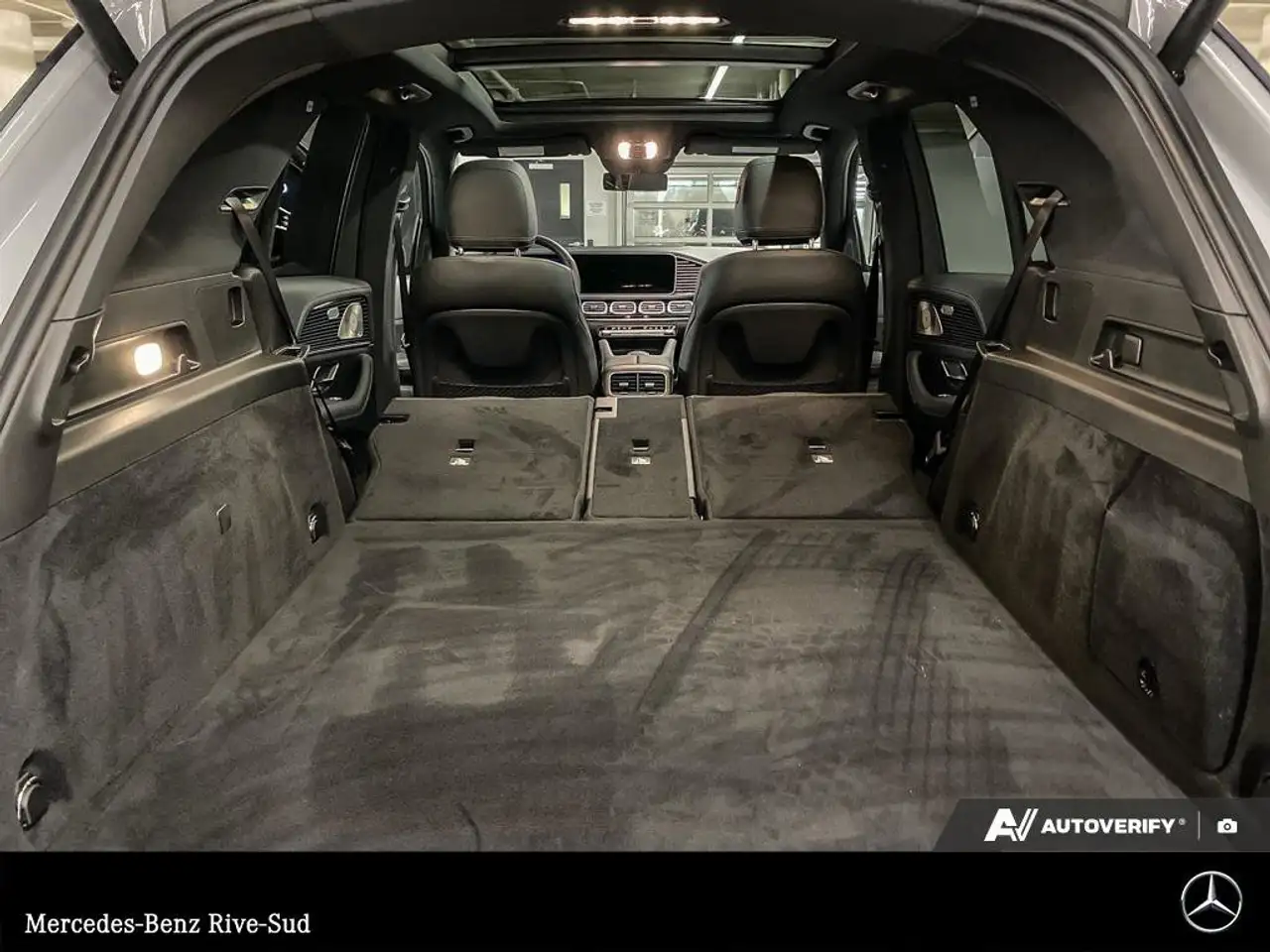 Mercedes-Benz GLE снимка Mercedes-Benz GLE