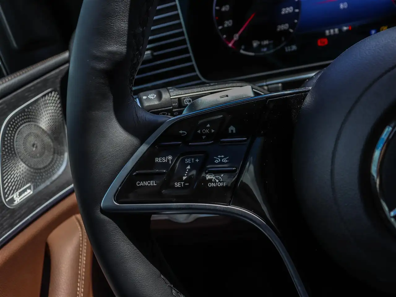 Mercedes-Benz GLE снимка Mercedes-Benz GLE