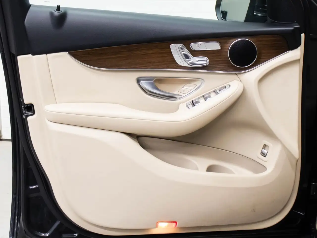 Mercedes-Benz GLC fotografie Mercedes-Benz GLC