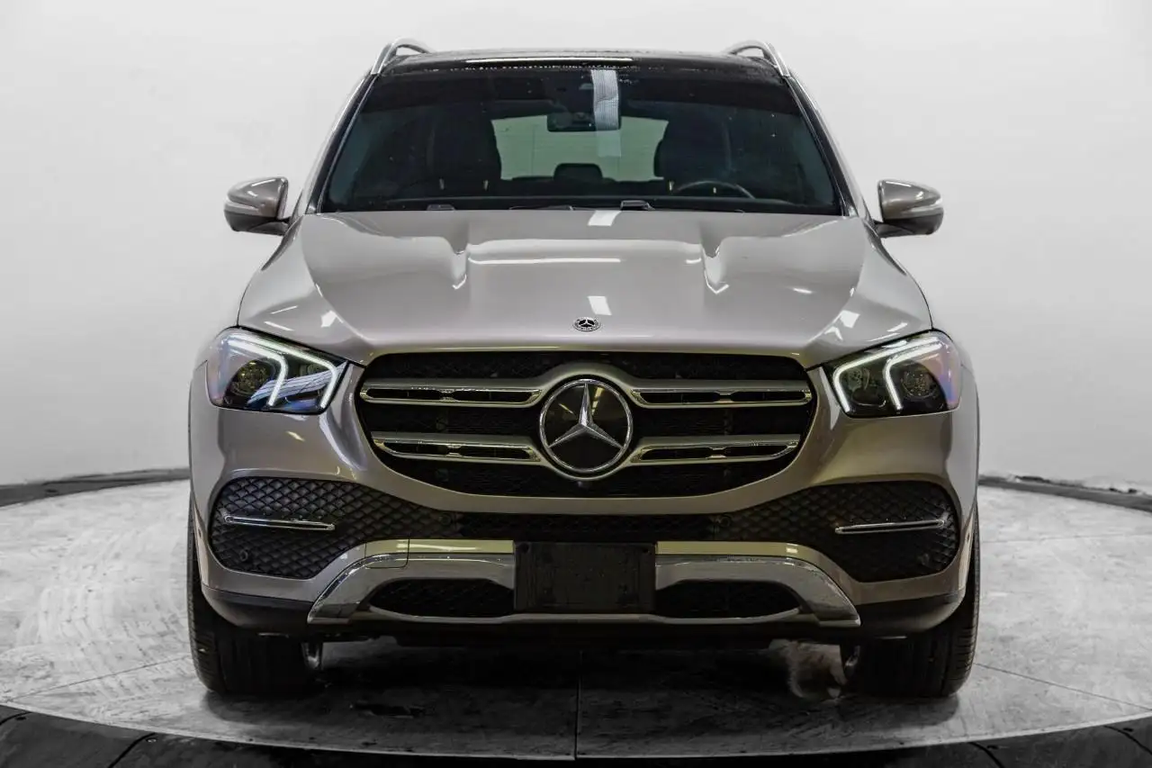 Mercedes-Benz GLE снимка Mercedes-Benz GLE