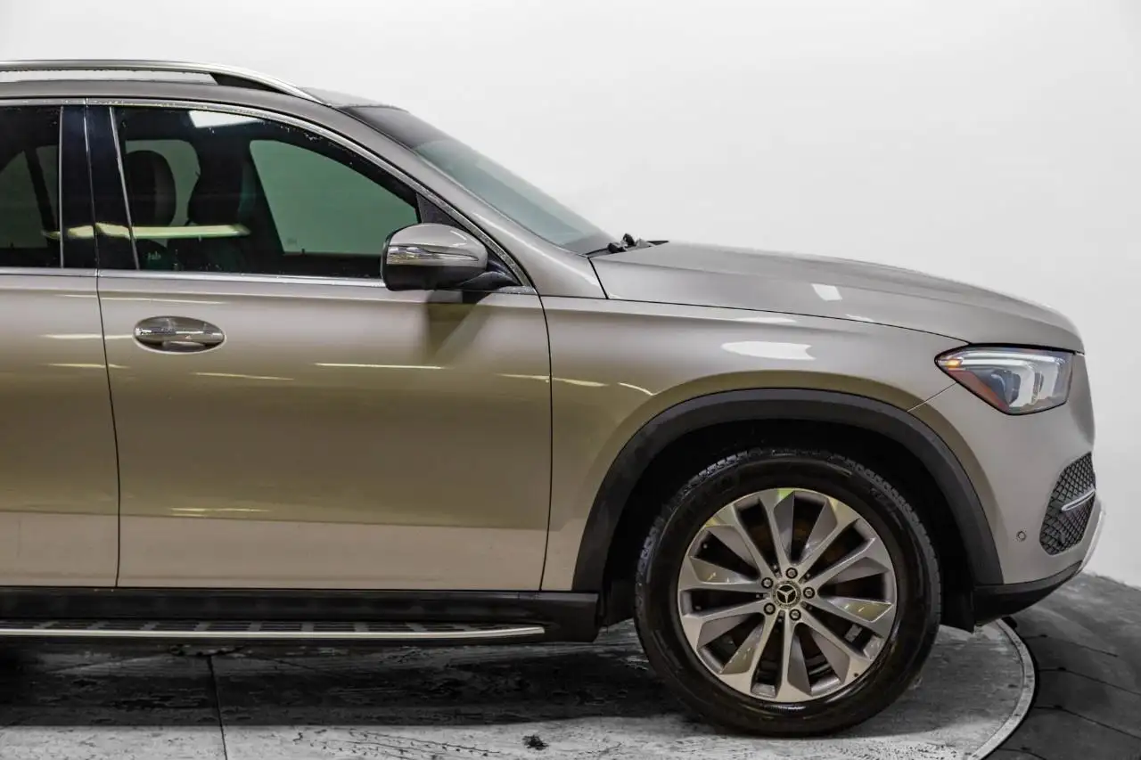 Mercedes-Benz GLE снимка Mercedes-Benz GLE