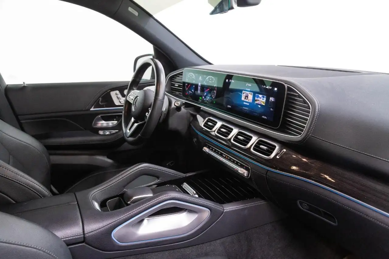 Mercedes-Benz GLE снимка Mercedes-Benz GLE