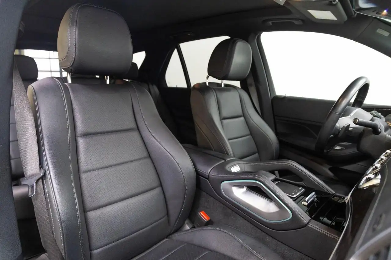 Mercedes-Benz GLE снимка Mercedes-Benz GLE