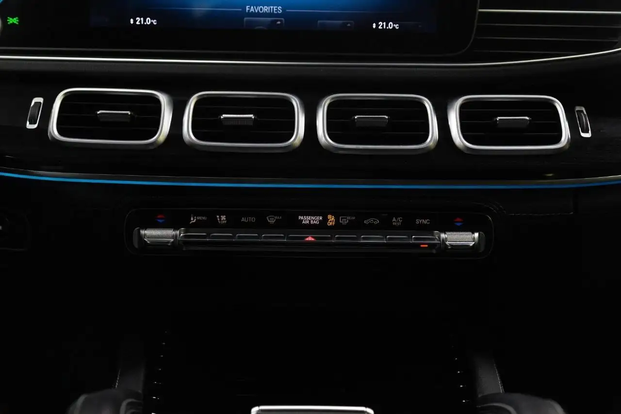 Mercedes-Benz GLE снимка Mercedes-Benz GLE