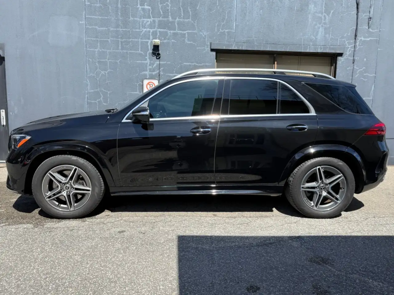Mercedes-Benz GLE снимка Mercedes-Benz GLE