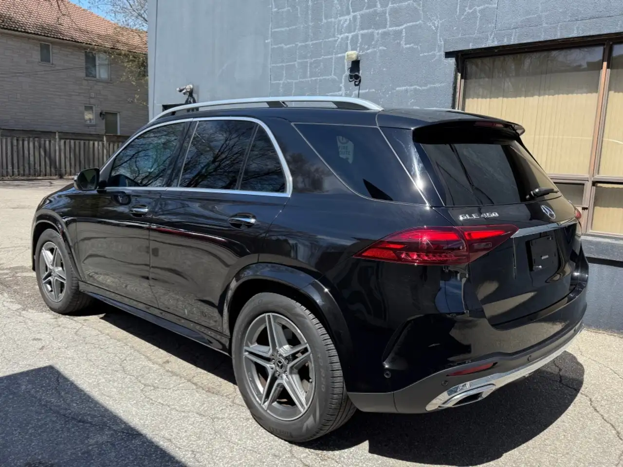 Mercedes-Benz GLE снимка Mercedes-Benz GLE