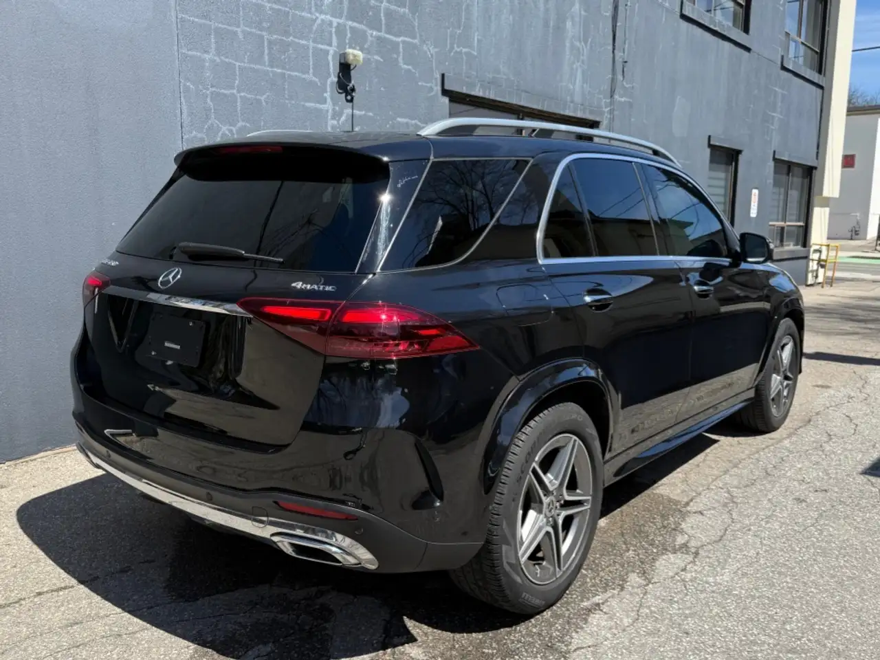 Mercedes-Benz GLE снимка Mercedes-Benz GLE