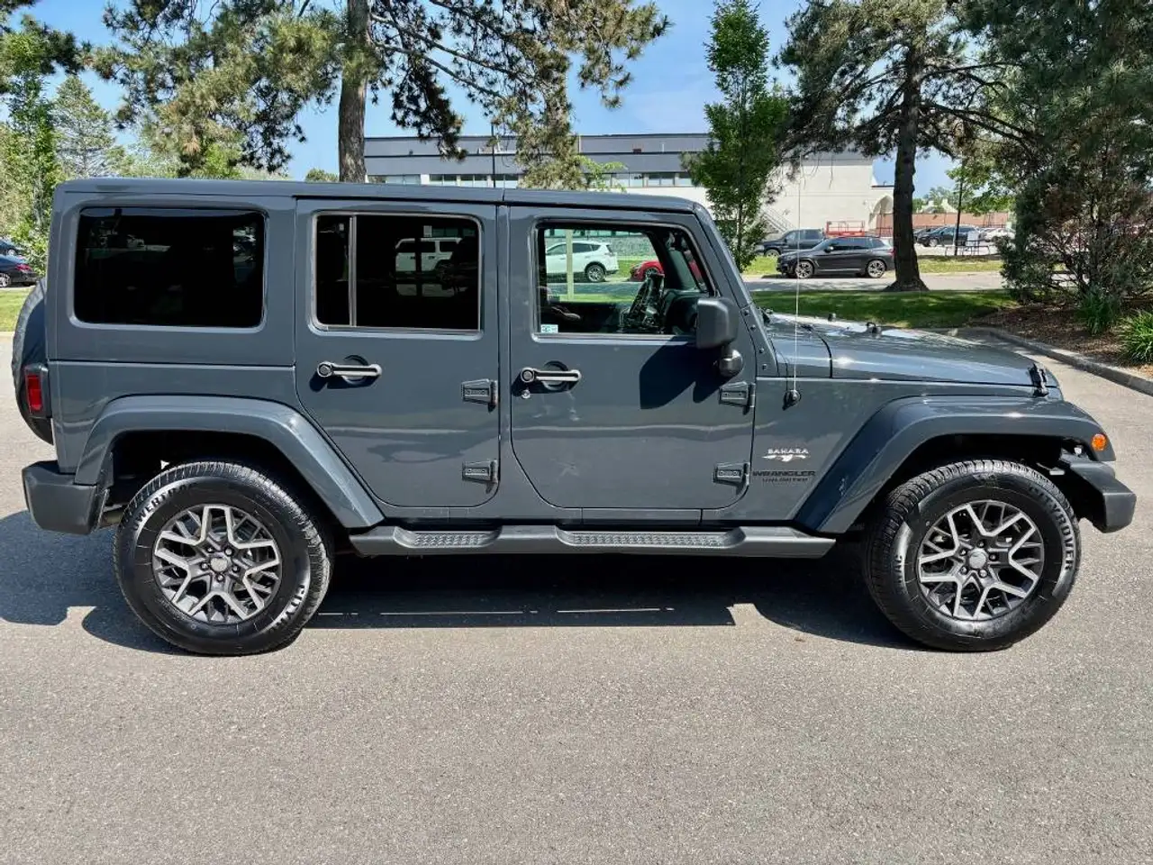 Jeep Wrangler снимка Jeep Wrangler