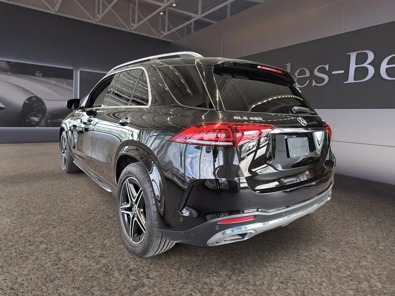 Mercedes-Benz GLE снимка Mercedes-Benz GLE