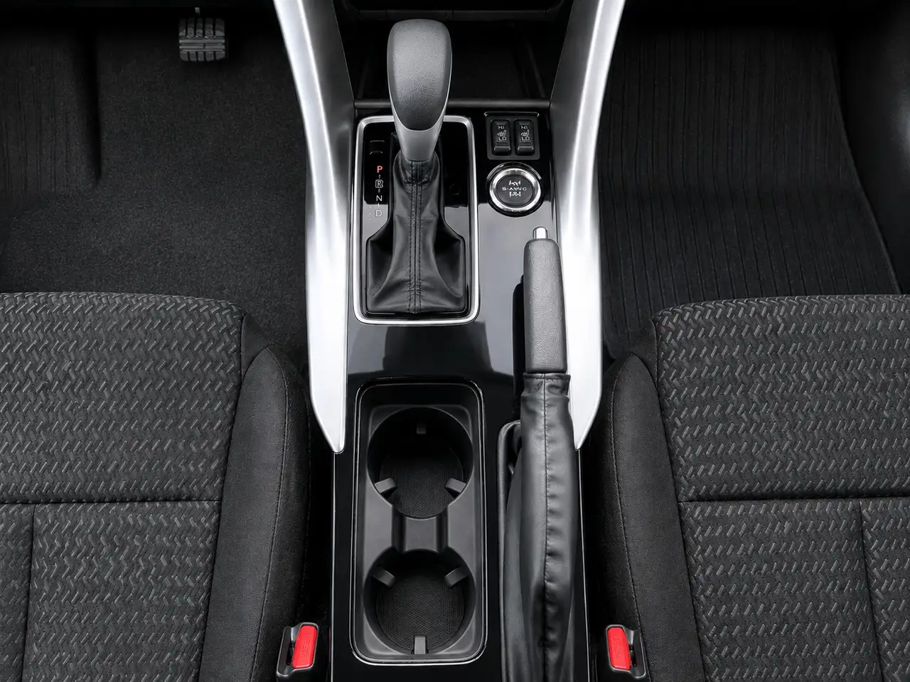 Mitsubishi Eclipse Cross fotografie Mitsubishi Eclipse Cross