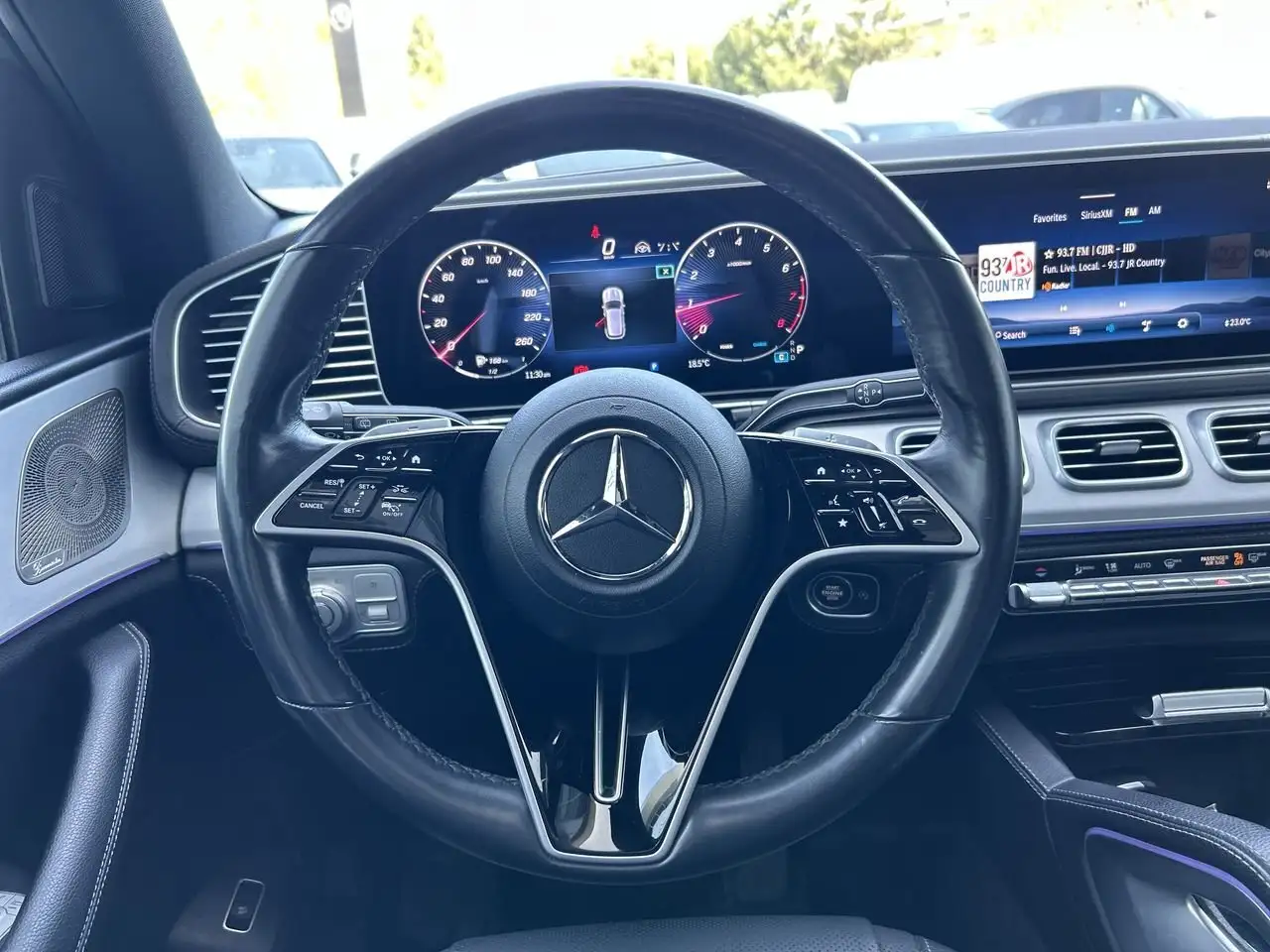 Mercedes-Benz GLE снимка Mercedes-Benz GLE