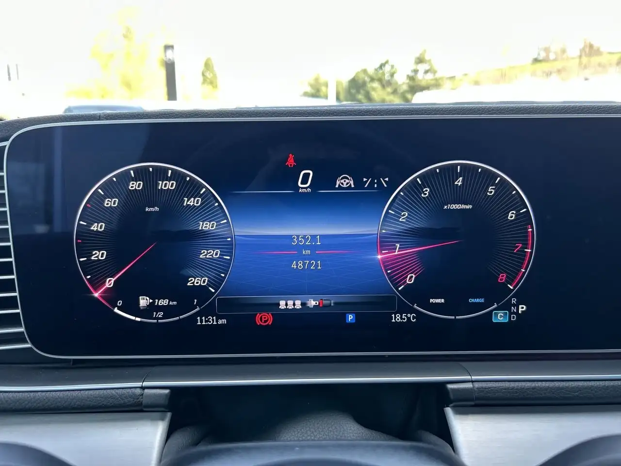 Mercedes-Benz GLE снимка Mercedes-Benz GLE