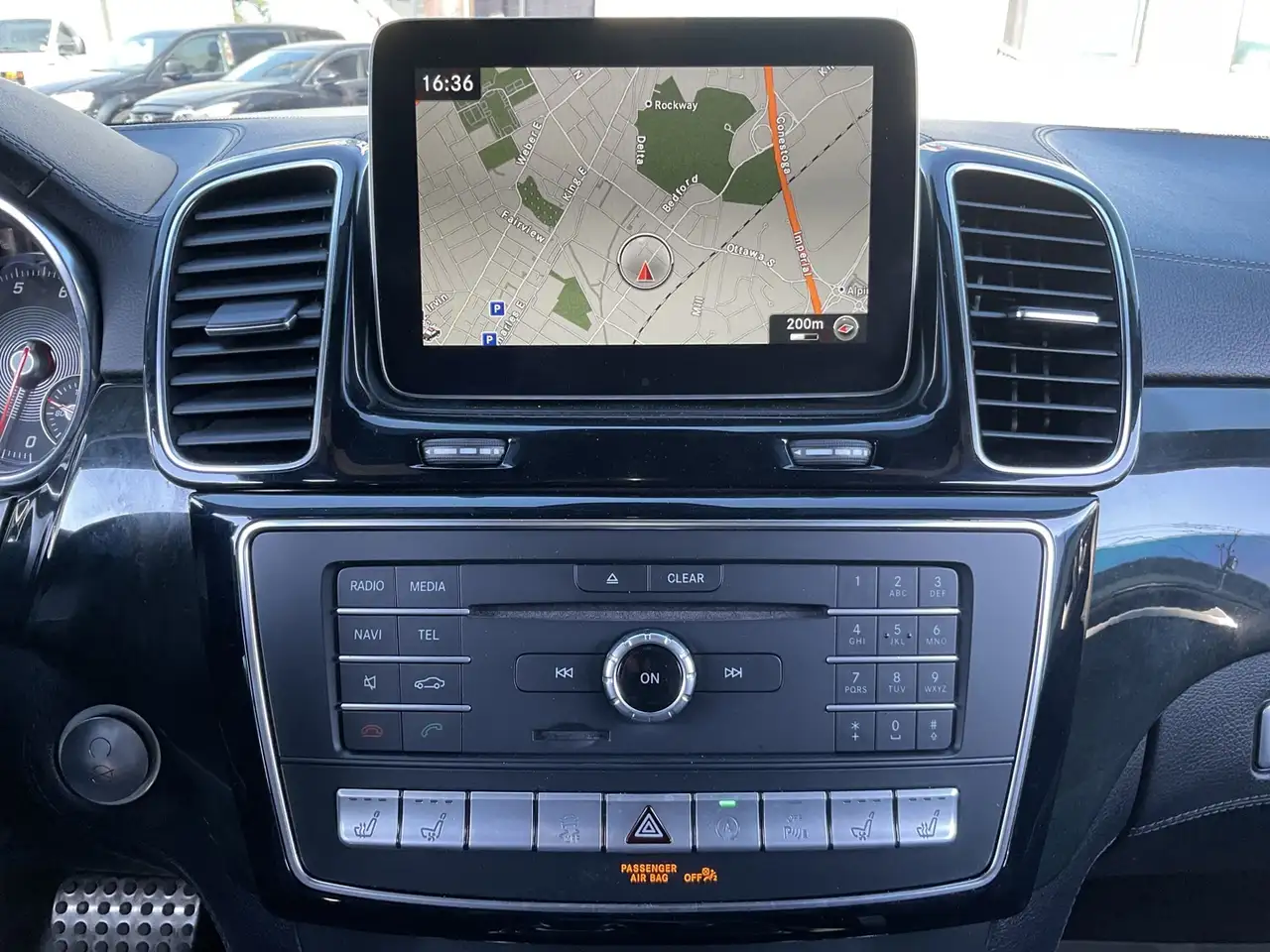 Mercedes-Benz GLE снимка Mercedes-Benz GLE