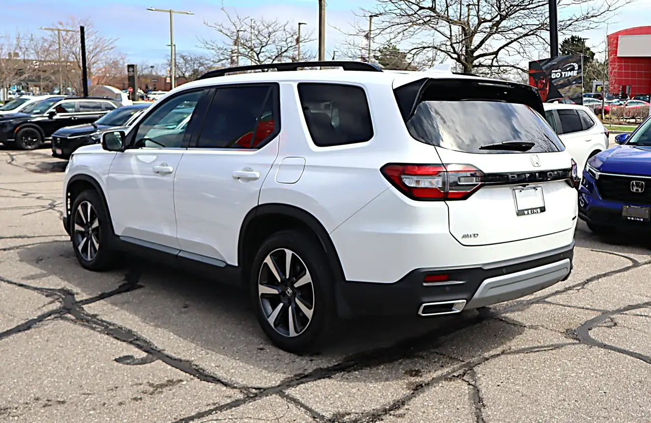 Honda Pilot снимка Honda Pilot