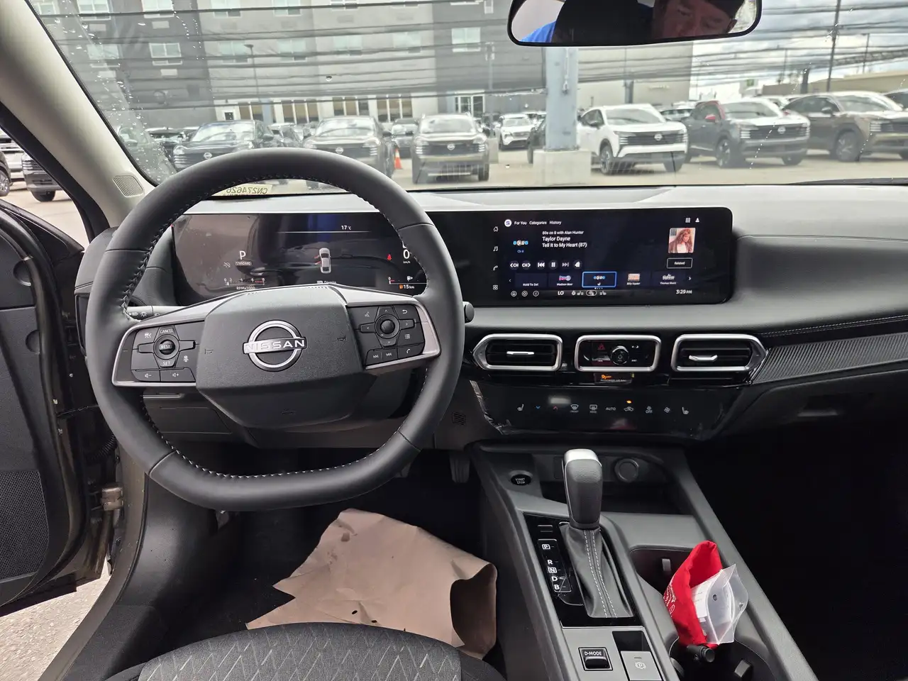 Nissan Sentra снимка Nissan Sentra