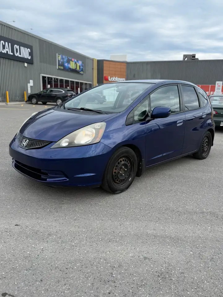 Honda Fit снимка Honda Fit