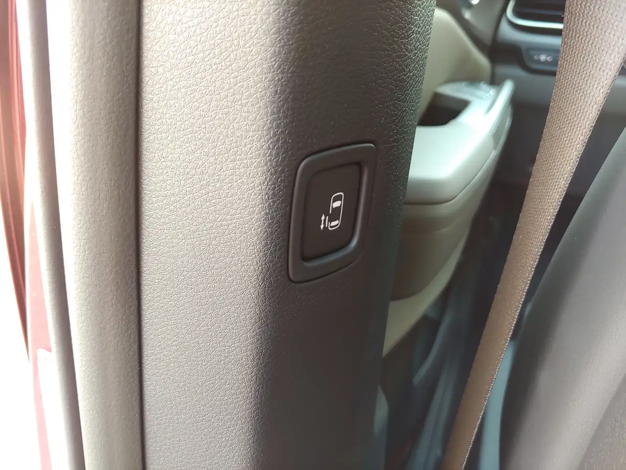 Kia Carnival снимка Kia Carnival