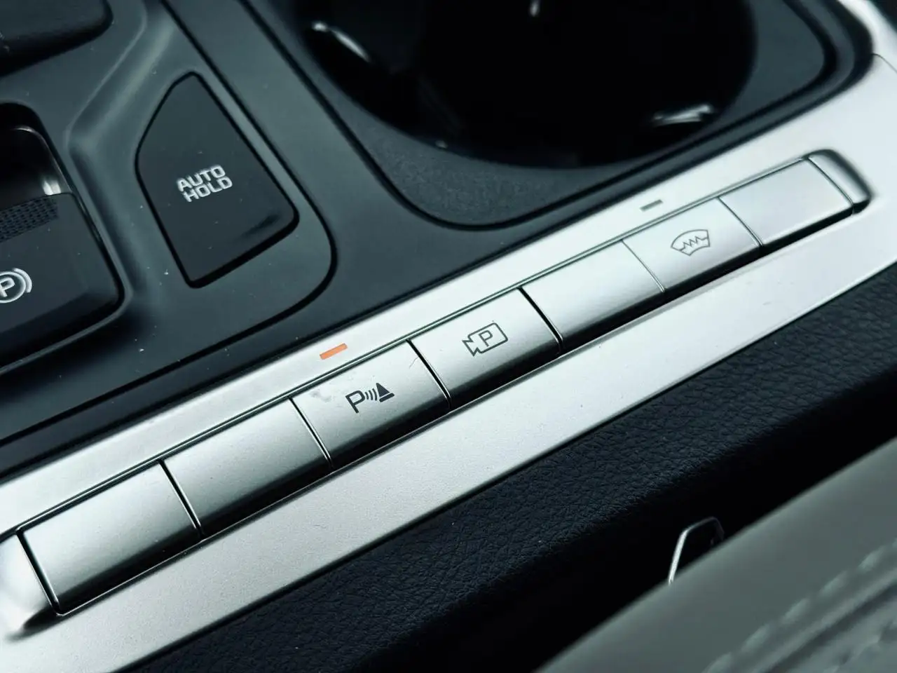 Kia Carnival снимка Kia Carnival