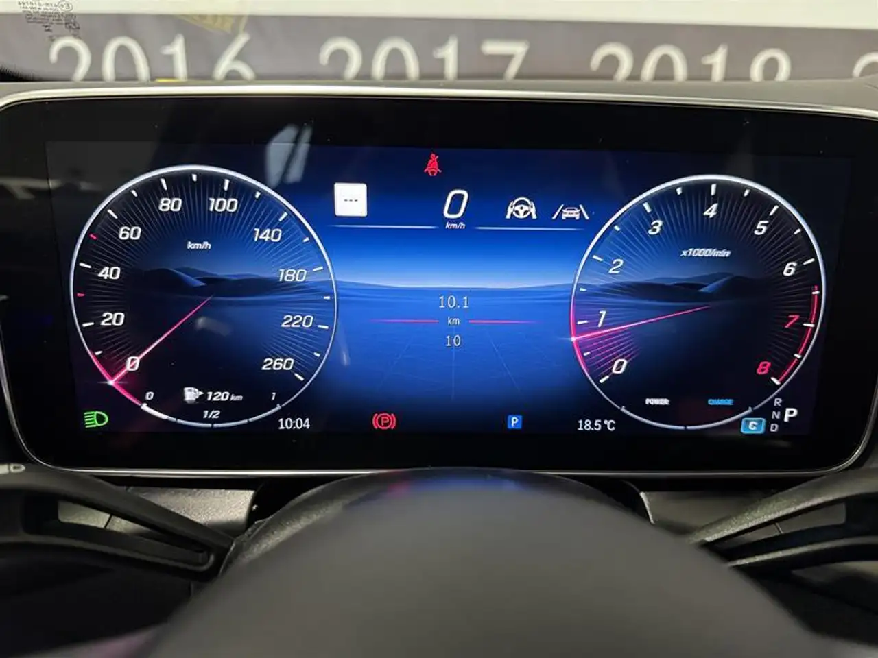 Mercedes-Benz GLC снимка Mercedes-Benz GLC