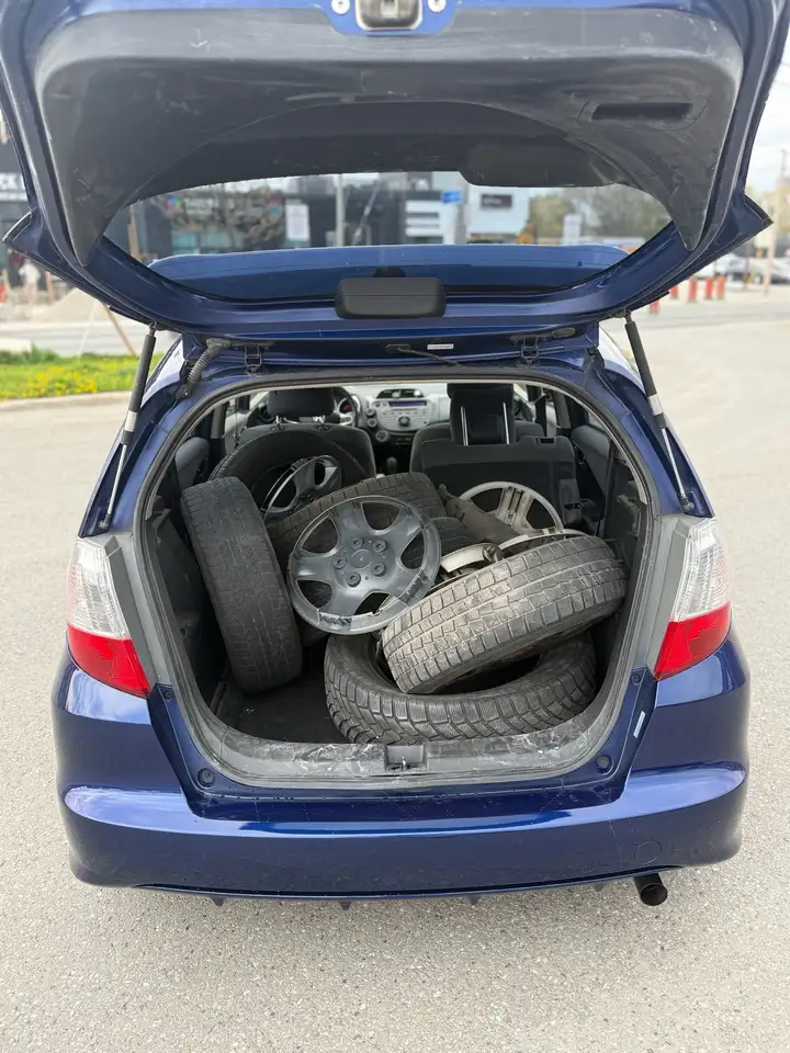 Honda Fit снимка Honda Fit