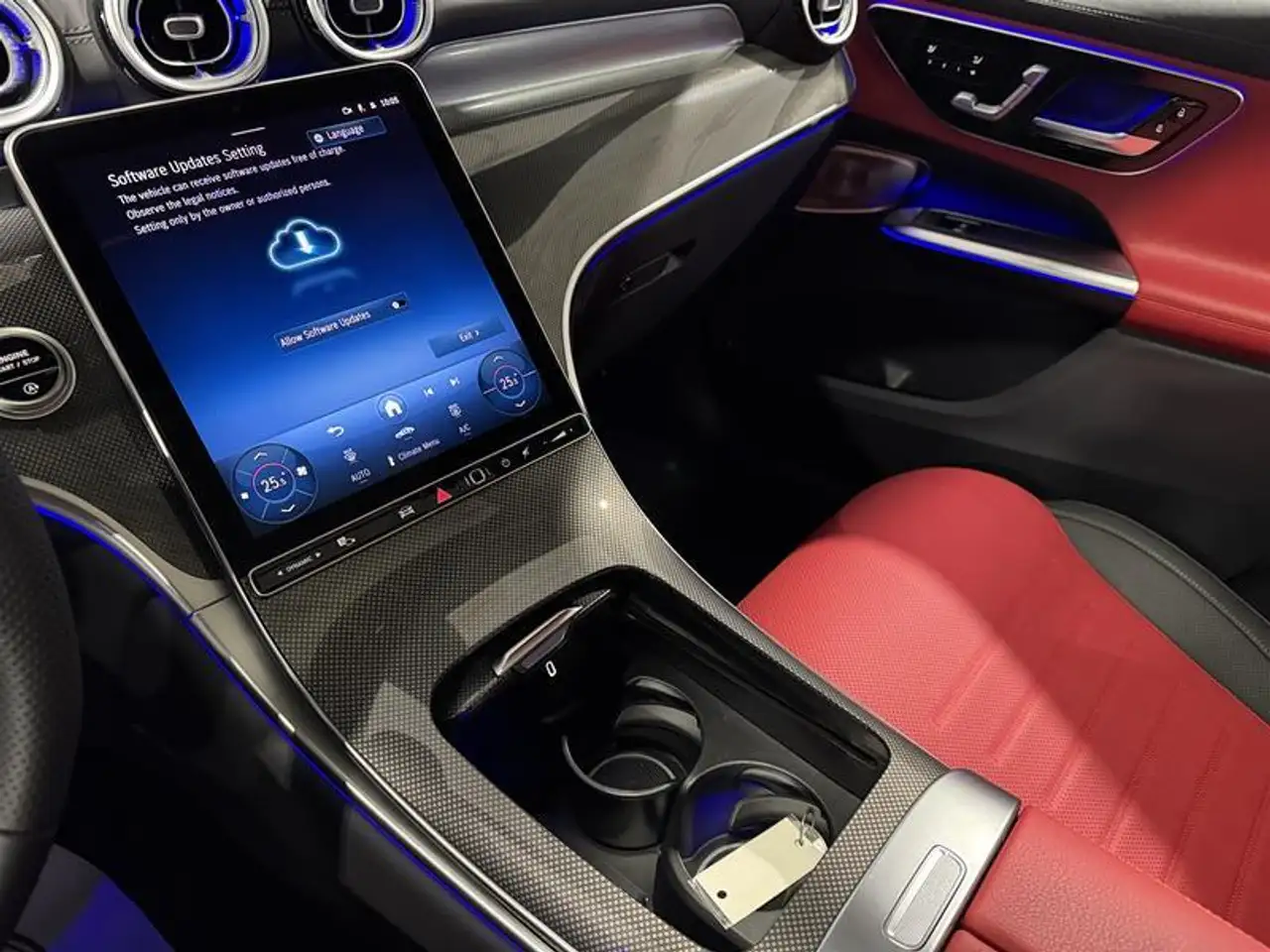 Mercedes-Benz GLC снимка Mercedes-Benz GLC
