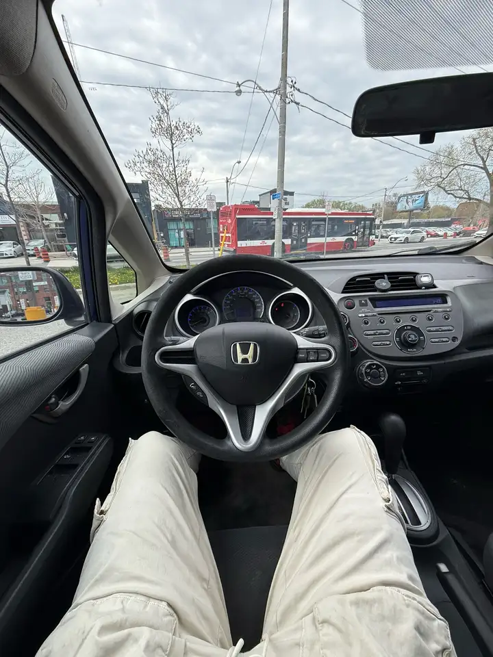 Honda Fit снимка Honda Fit