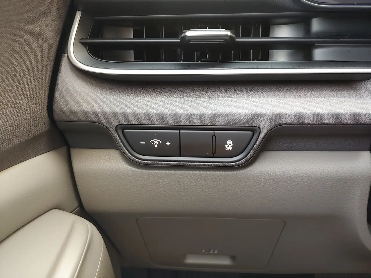 Kia Carnival снимка Kia Carnival