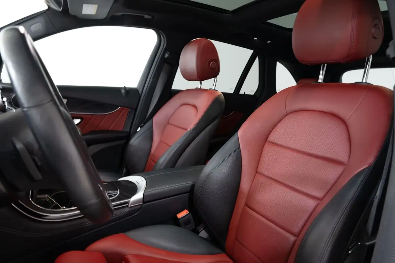 Mercedes-Benz GLC снимка Mercedes-Benz GLC