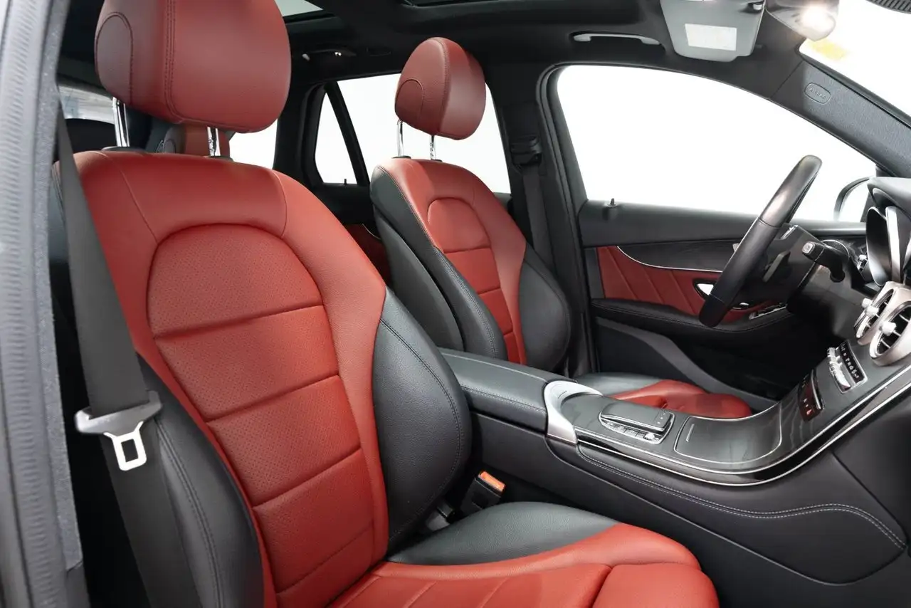 Mercedes-Benz GLC снимка Mercedes-Benz GLC