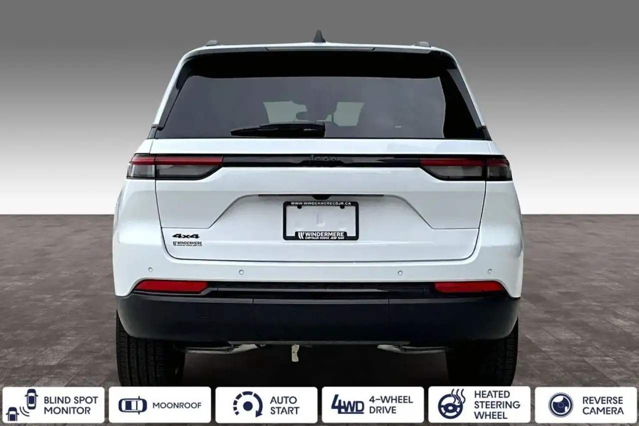 Jeep Grand Cherokee снимка Jeep Grand Cherokee
