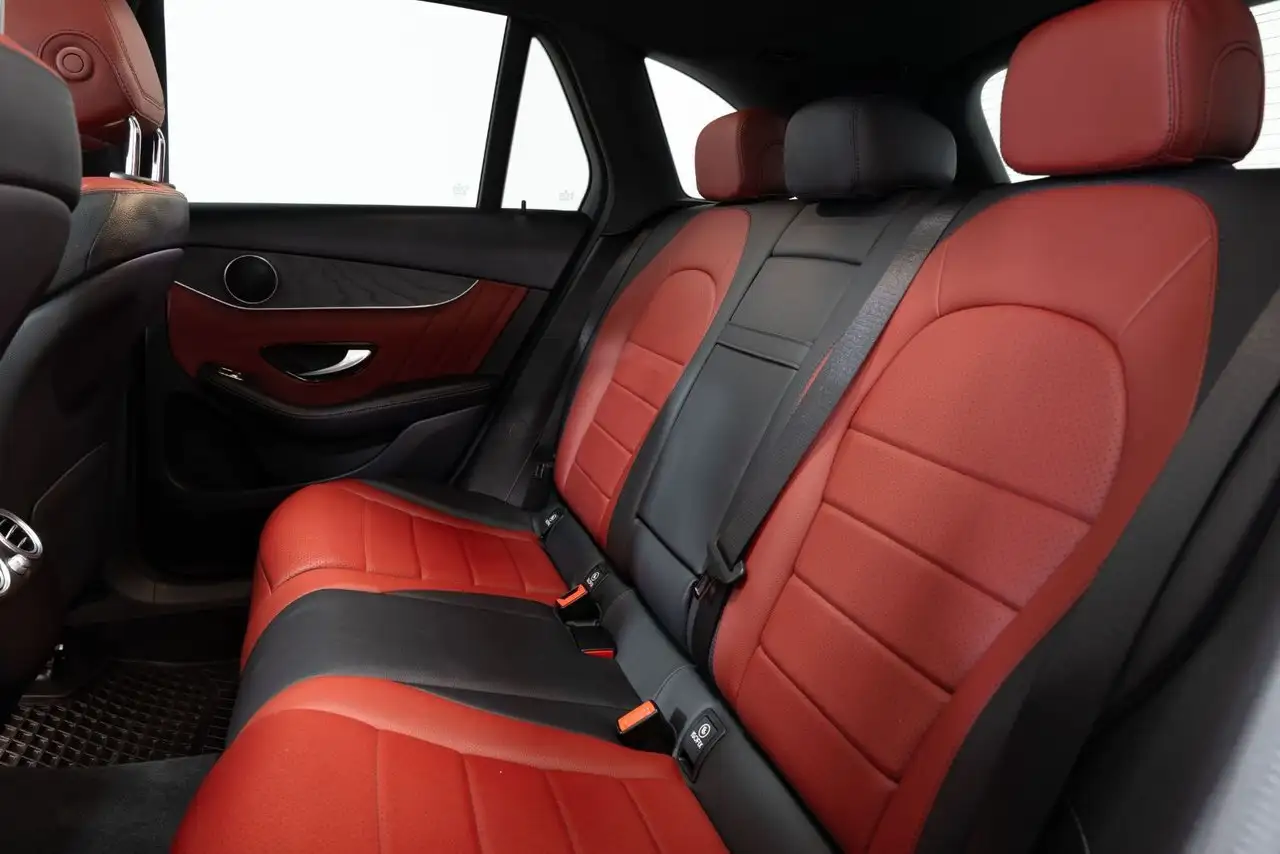 Mercedes-Benz GLC снимка Mercedes-Benz GLC