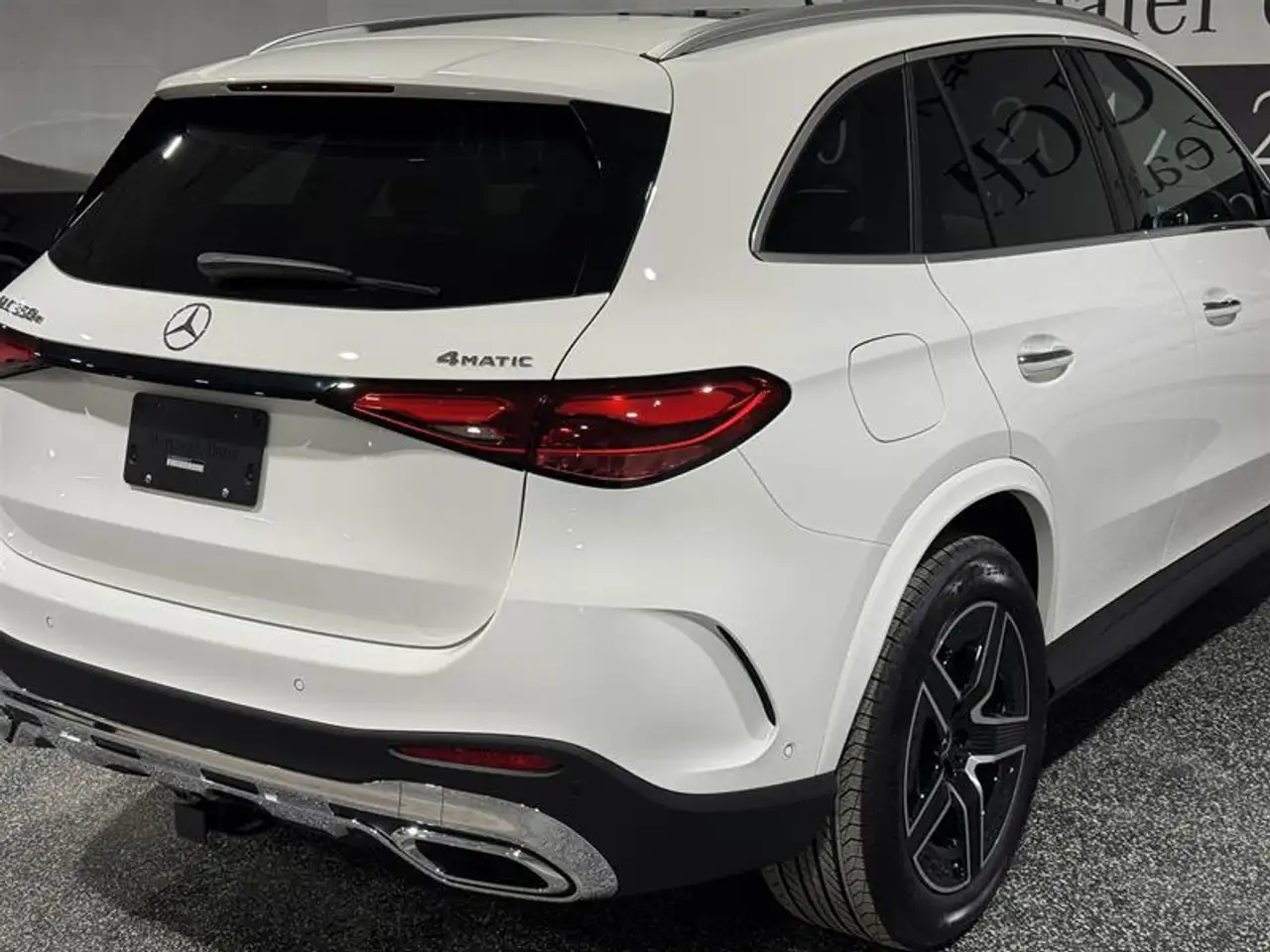 Mercedes-Benz GLC снимка Mercedes-Benz GLC