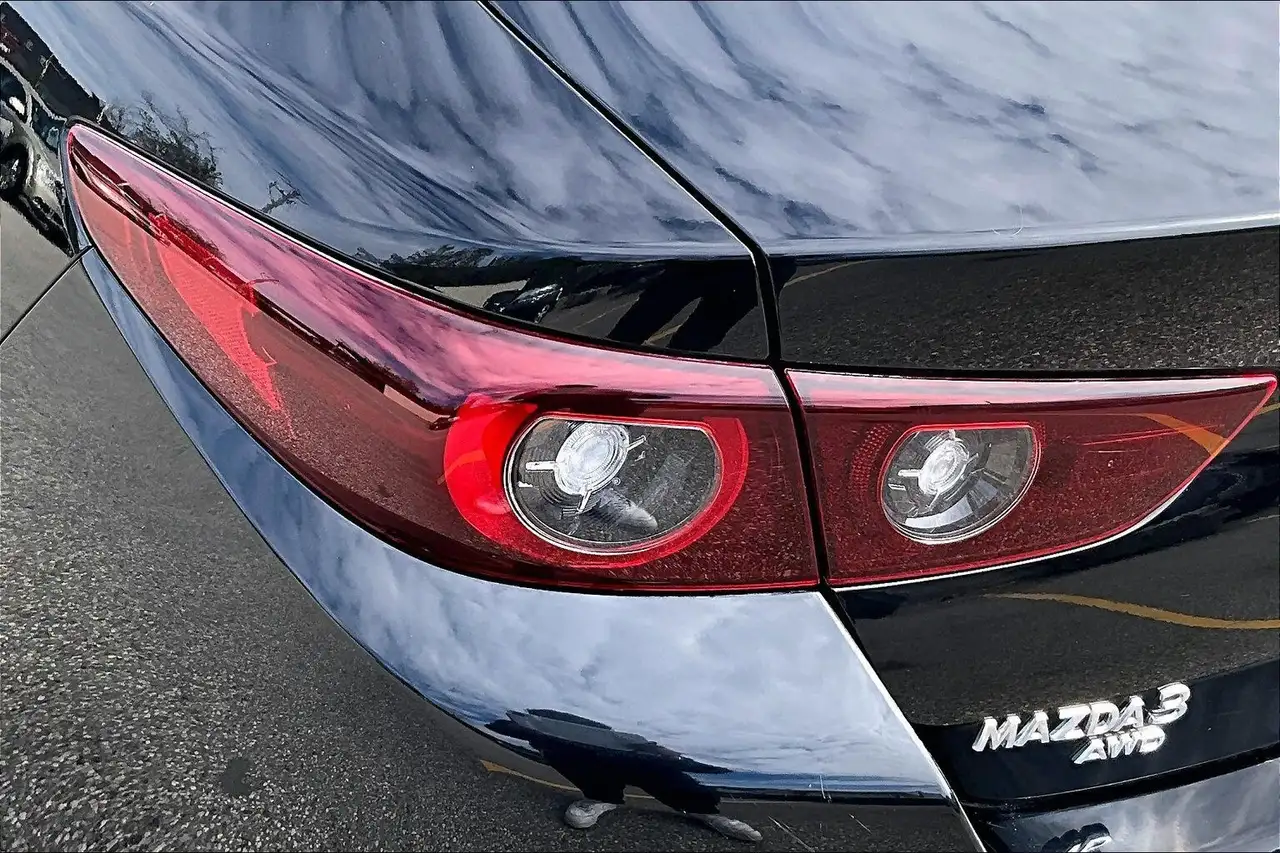 Mazda 3 photo Mazda 3