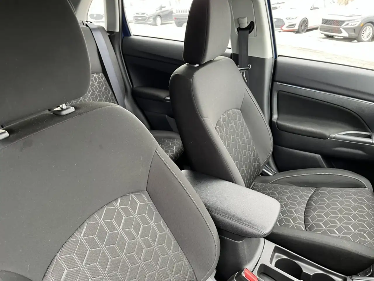 Mitsubishi RVR снимка Mitsubishi RVR