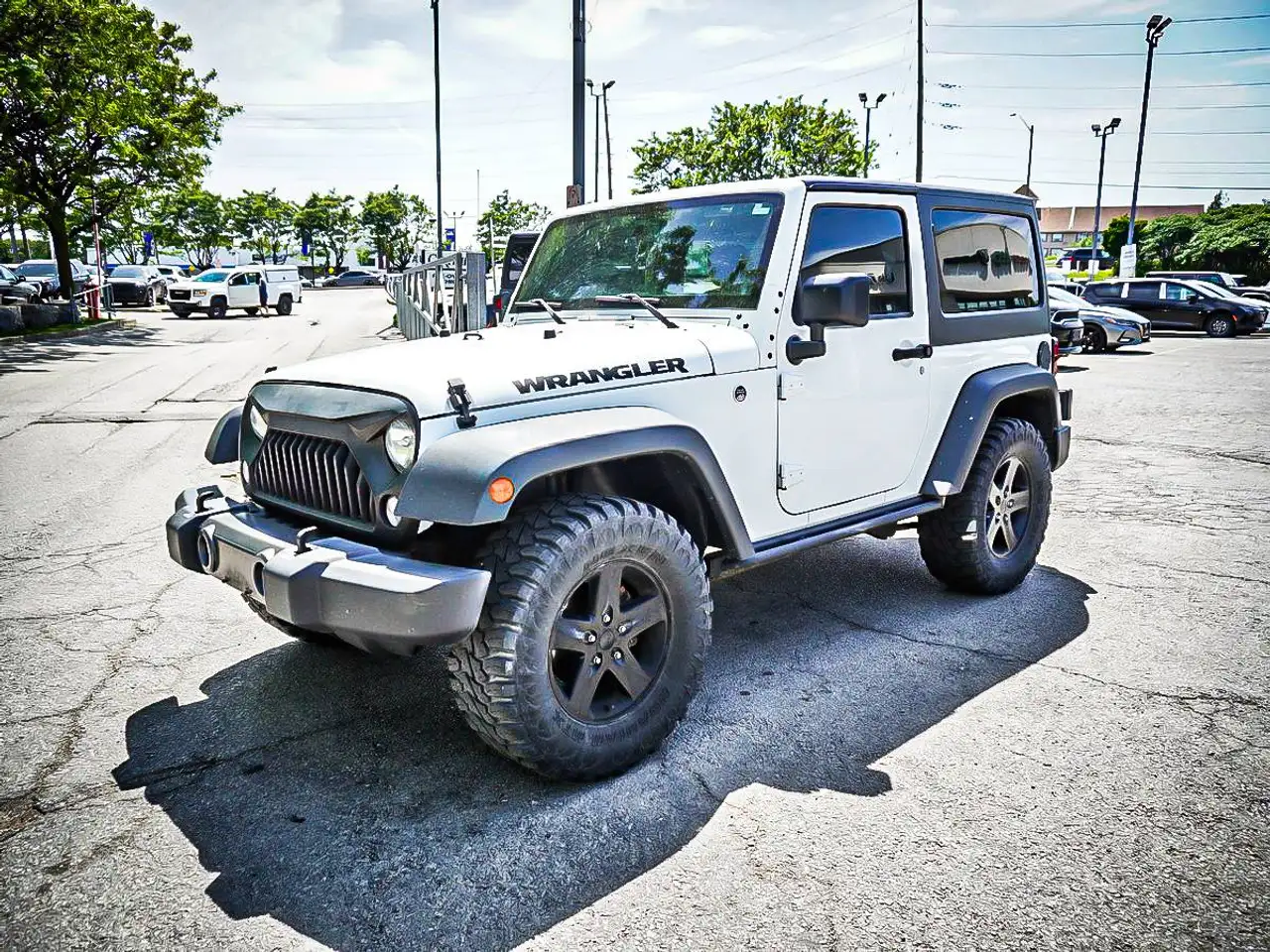 Jeep Wrangler photo Jeep Wrangler