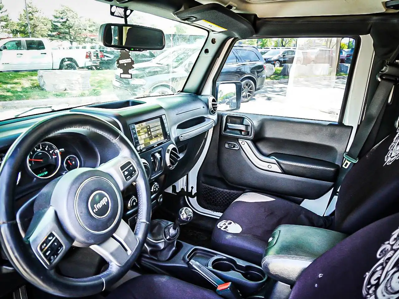Jeep Wrangler photo Jeep Wrangler