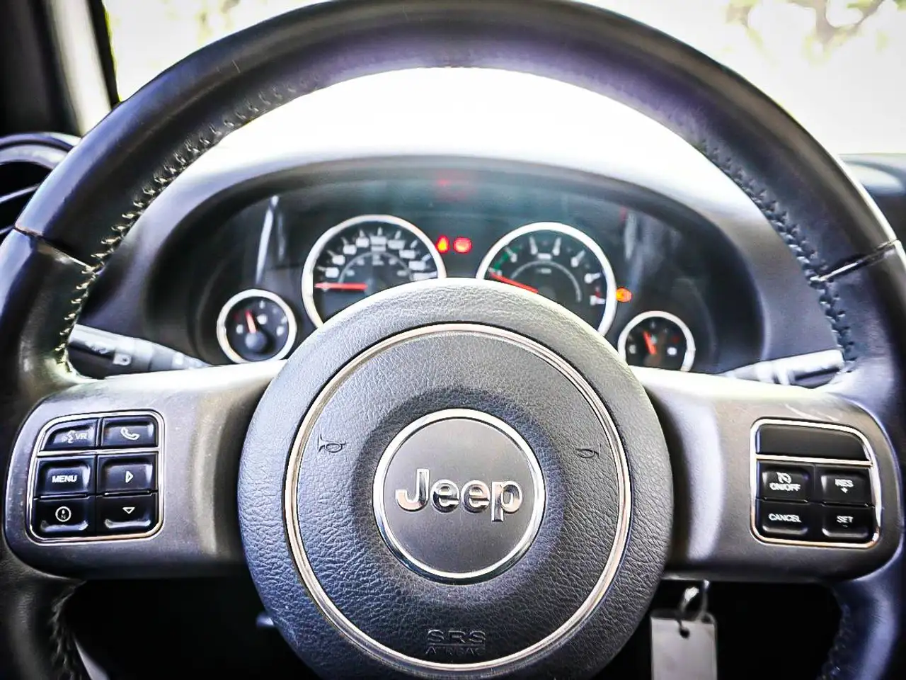 Jeep Wrangler photo Jeep Wrangler
