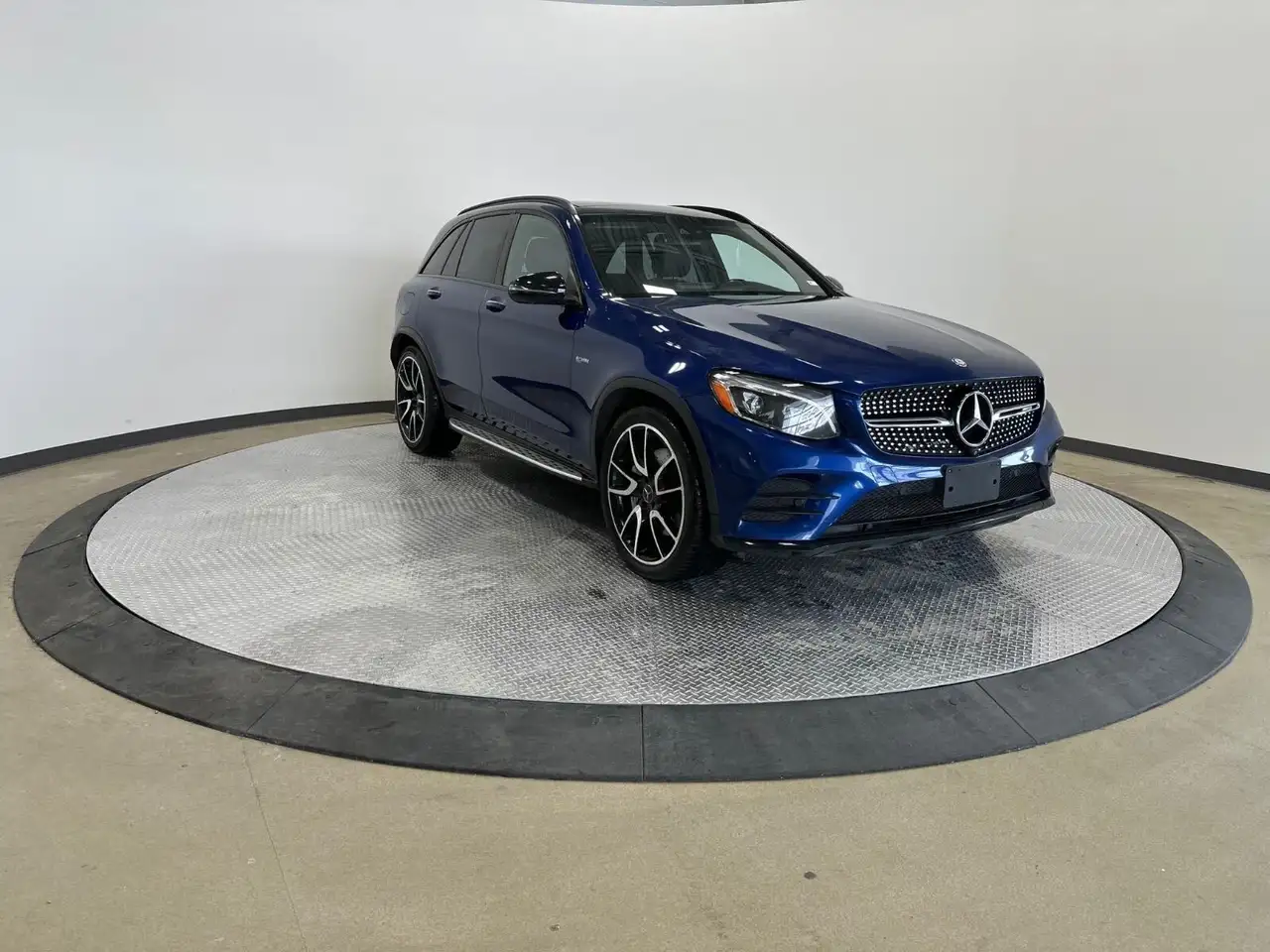 Mercedes-Benz GLC fotografie Mercedes-Benz GLC