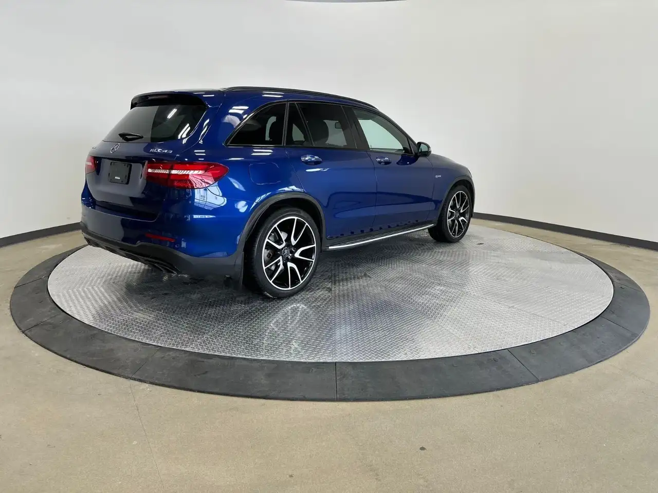 Mercedes-Benz GLC fotografie Mercedes-Benz GLC