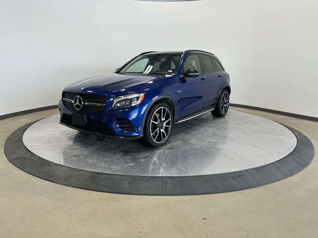 Mercedes-Benz GLC fotografie Mercedes-Benz GLC